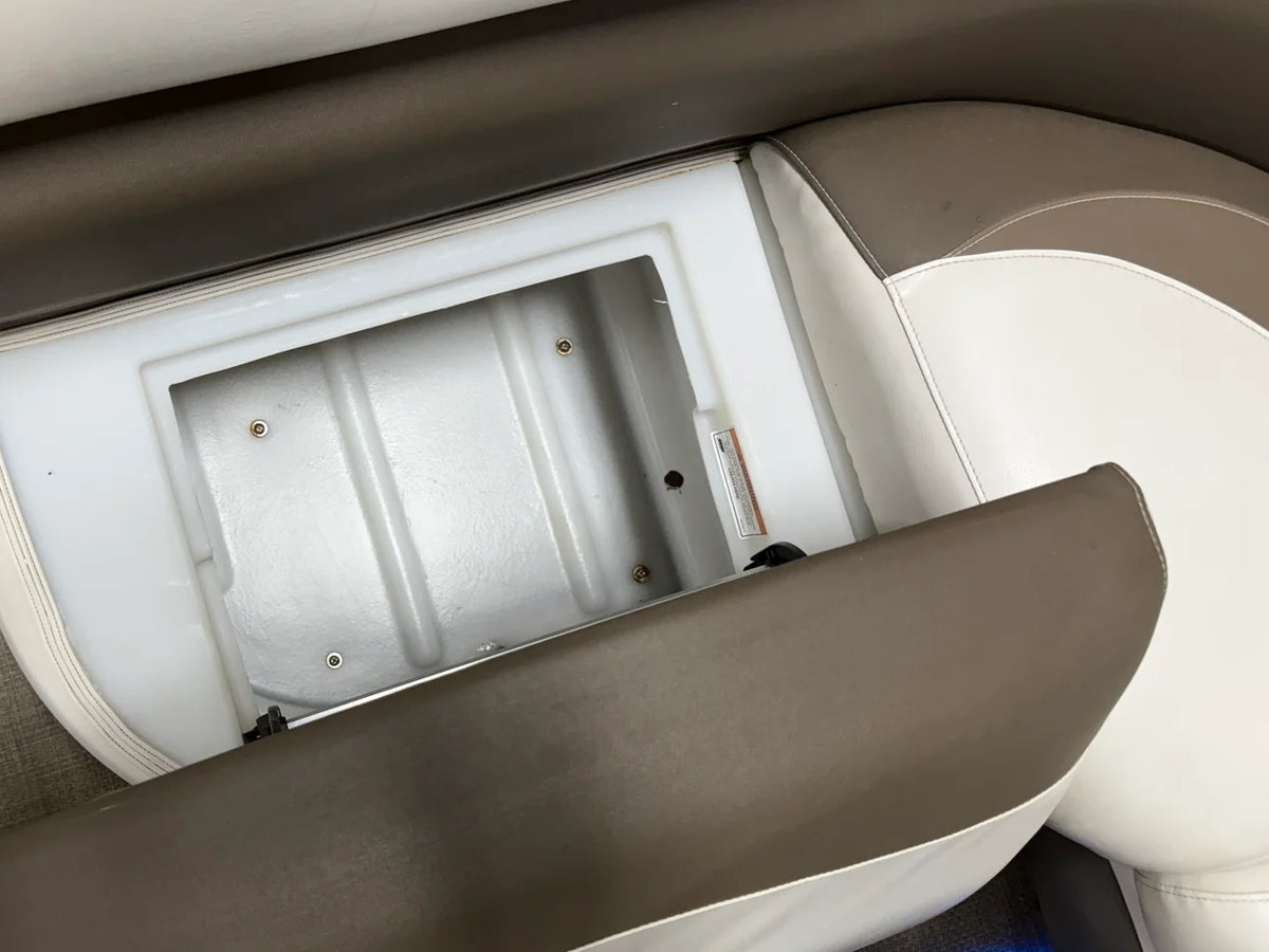 2014 Premier 235 SOLARIS 25.0 feet, Nisswa, Minnesota #62