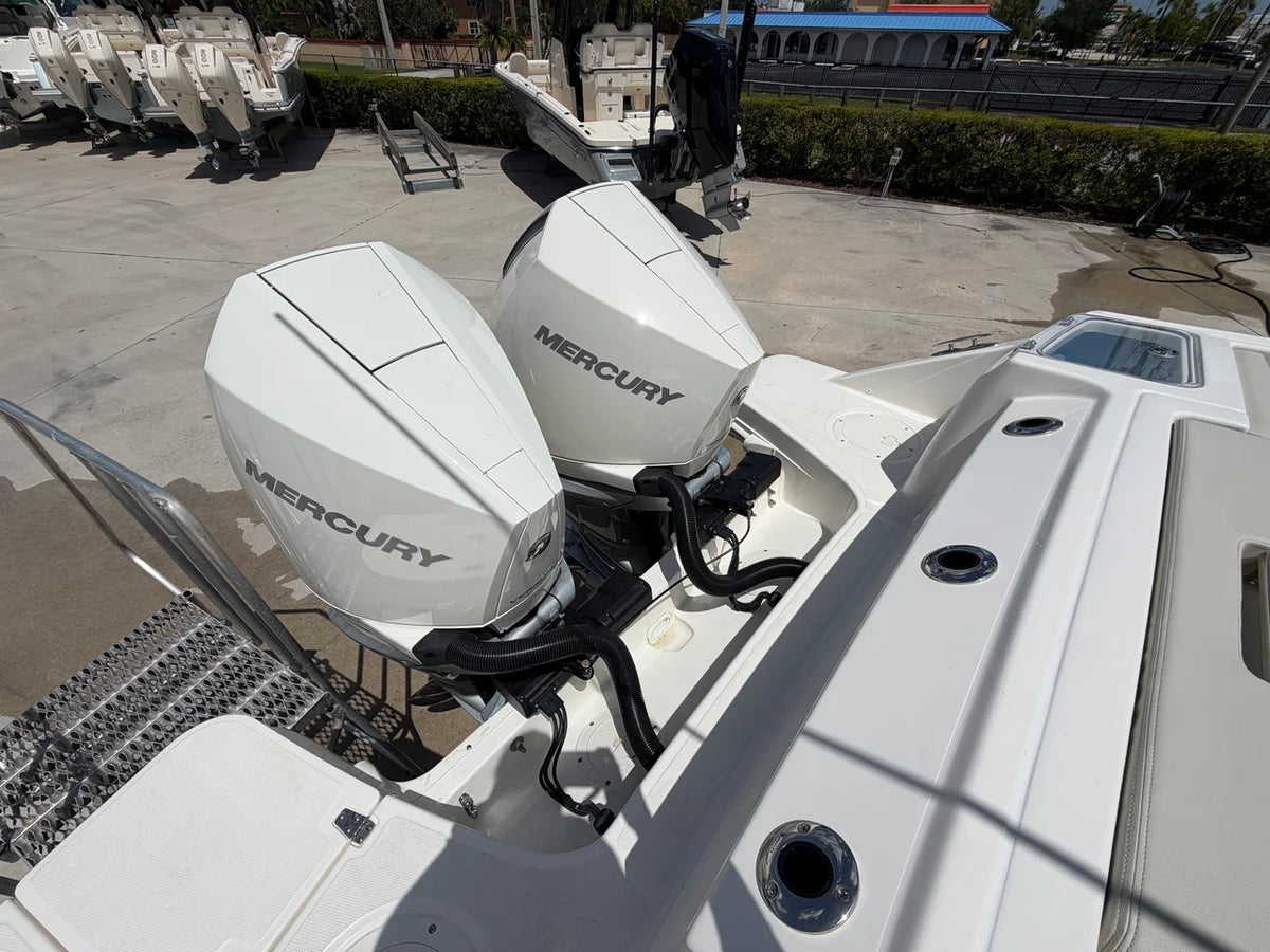 2027 Boston Whaler 280 Vantage 28.0 feet, Stuart, Florida #15