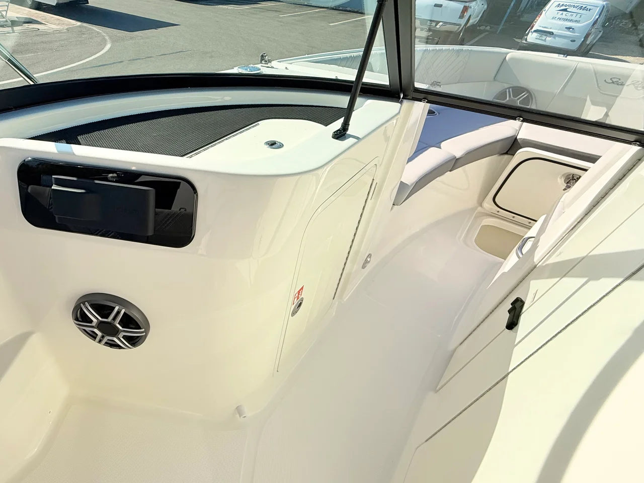 2026 Sea Ray SDX 250 Outboard 25.0 feet, St Petersburg, FL #38