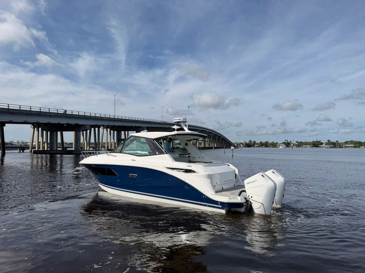 2027 Sea Ray Sundancer 320 Outboard 32.0 feet, Stuart, Florida #7
