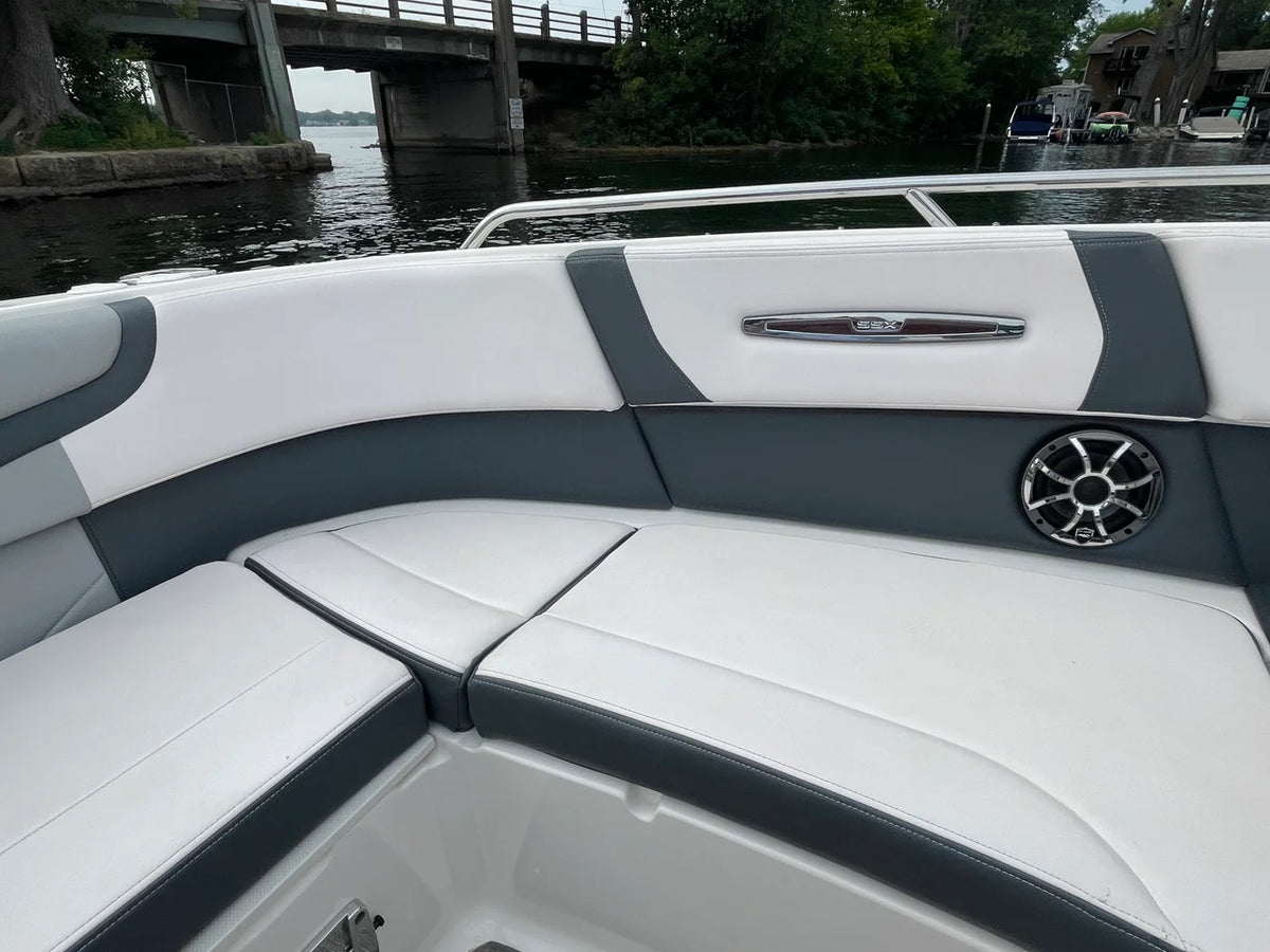 2019 Chaparral 297 SSX SURF 29.0 feet, Excelsior, Minnesota #16
