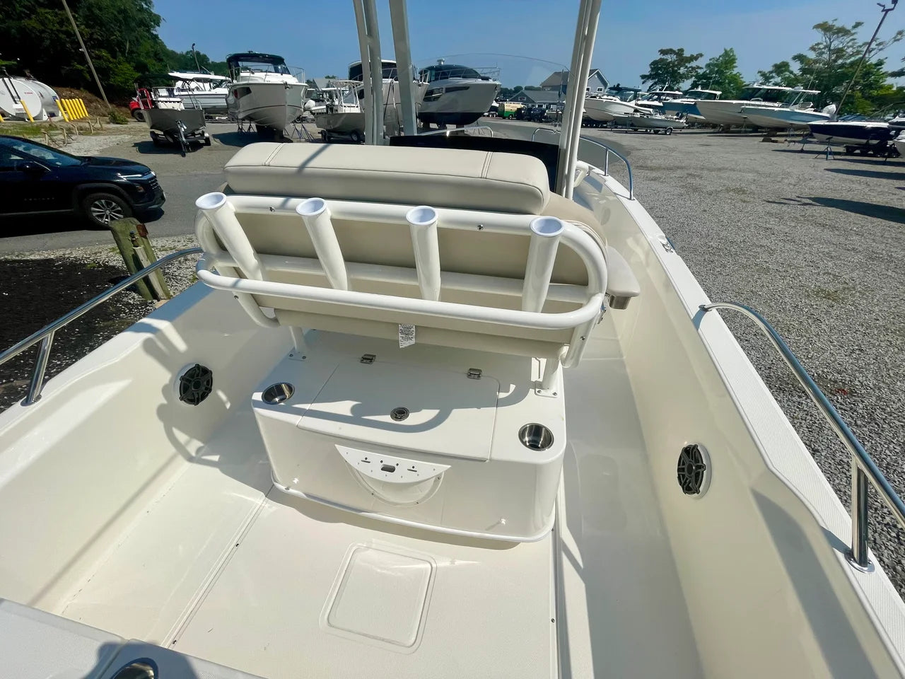 2026 Boston Whaler 220 Dauntless 22.0 feet, Quincy, MA #5