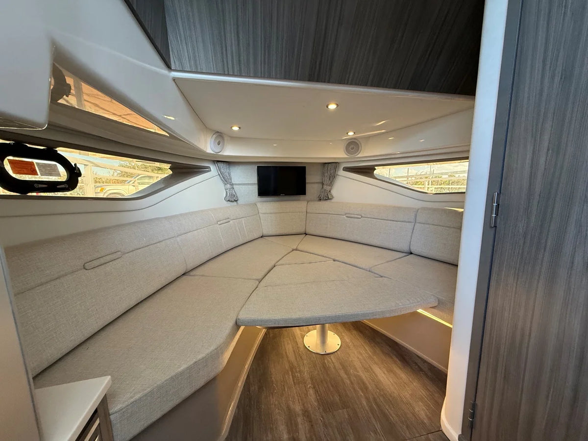 2024 Sea Ray 320 SUNDANCER OB 34.0 feet, Jacksonville Beach, Florida #33