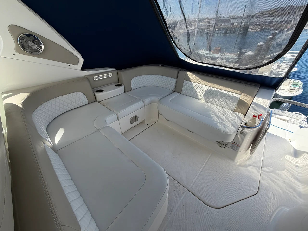 2014 Chaparral 330 SIGNATURE 33.0 feet, Danvers, Massachusetts #9