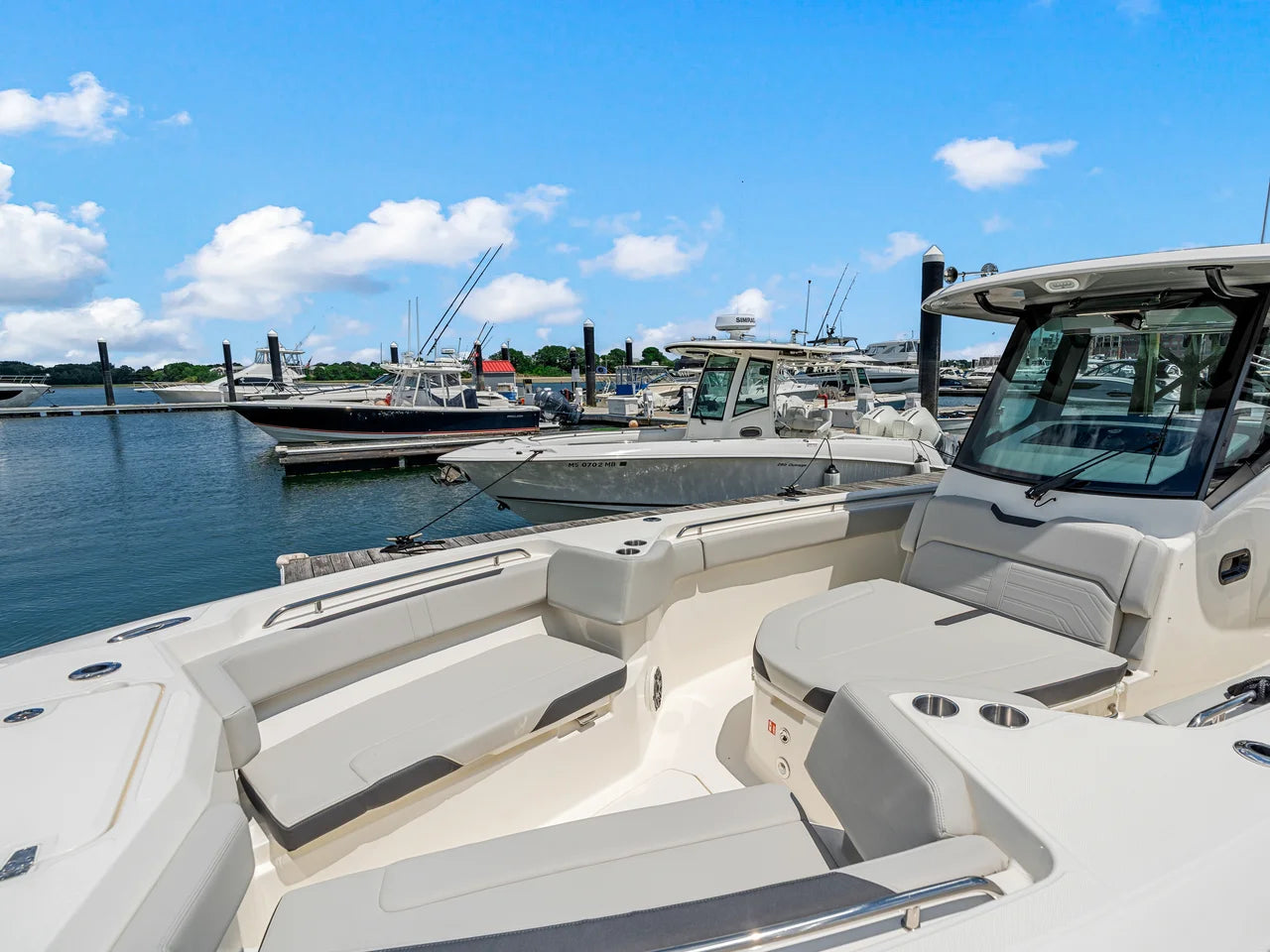 2026 Boston Whaler 330 Outrage 33.0 feet, Quincy, MA #27