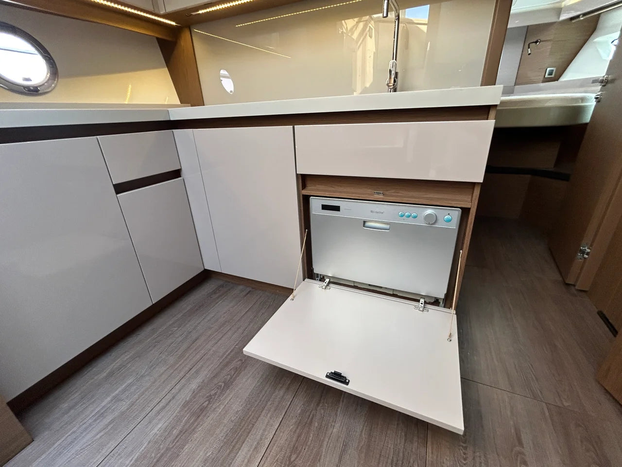 2018 Beneteau GRAN TURISMO 50 50.0 feet, Grasonville, MD #25