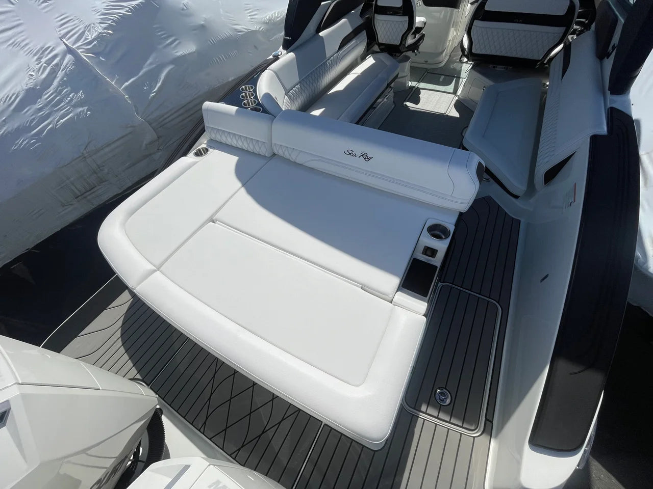 2026 Sea Ray SLX 280 Outboard 28.0 feet, Danvers, Massachusetts #2