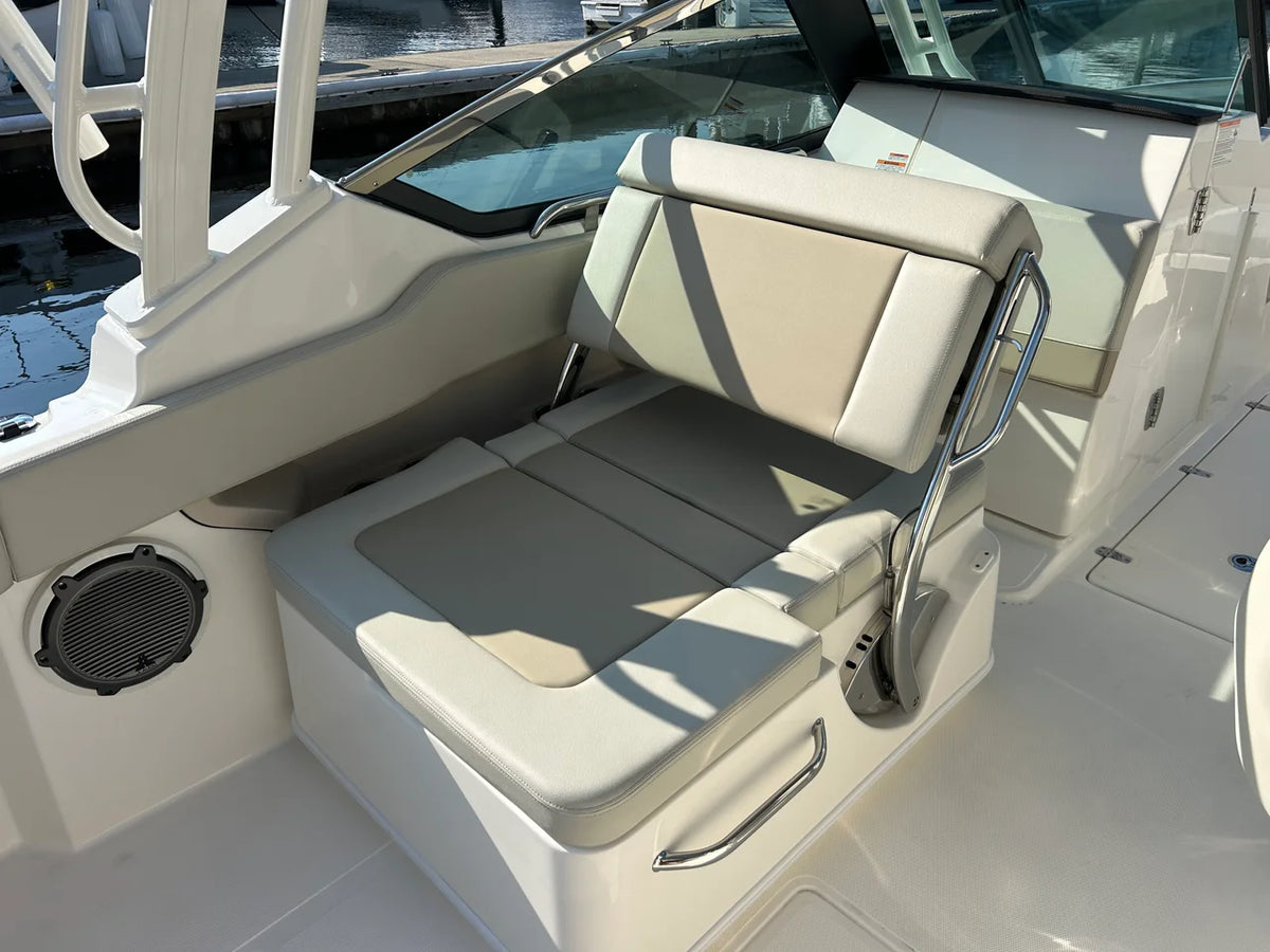2027 Boston Whaler 240 Vantage 24.0 feet, Pensacola, Florida #16
