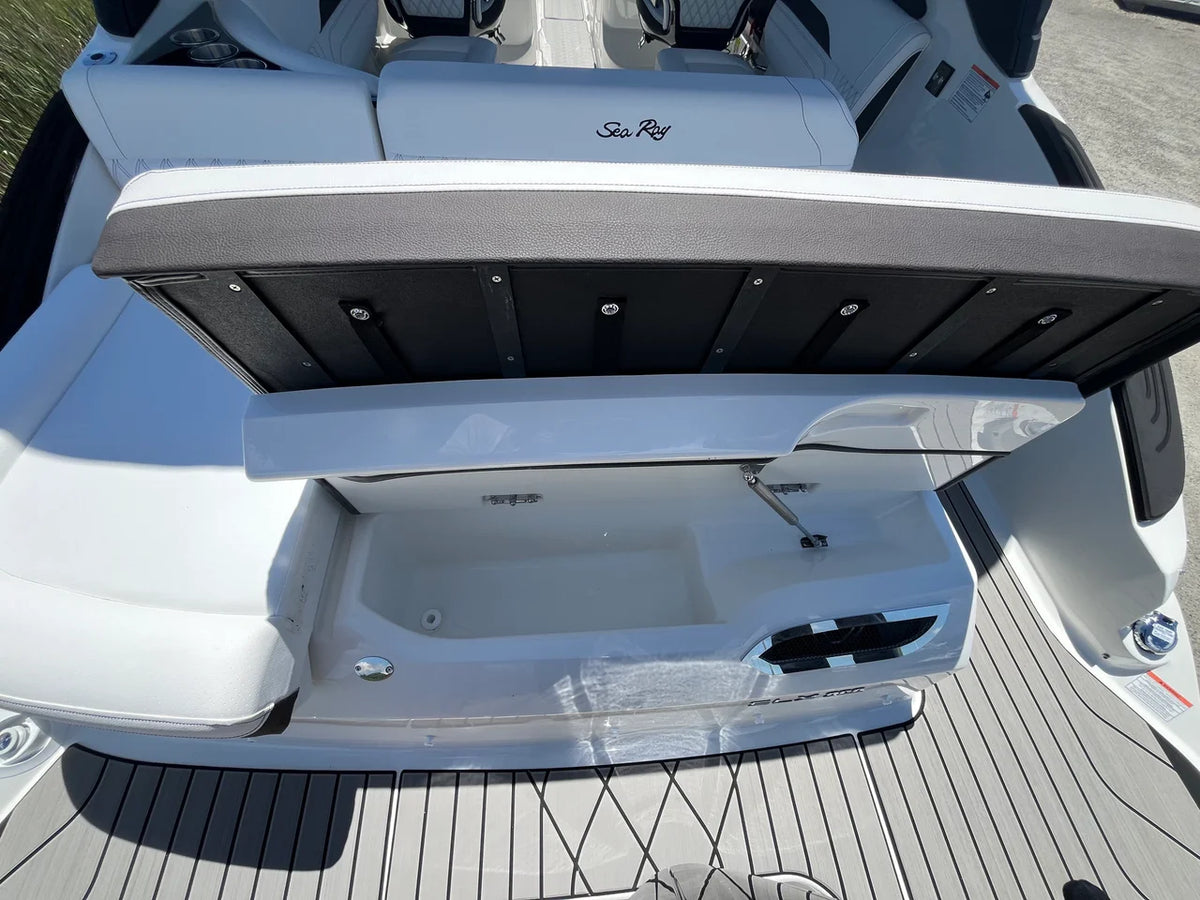 2026 Sea Ray SLX 260 Outboard 26.0 feet, Westbrook, Connecticut #5