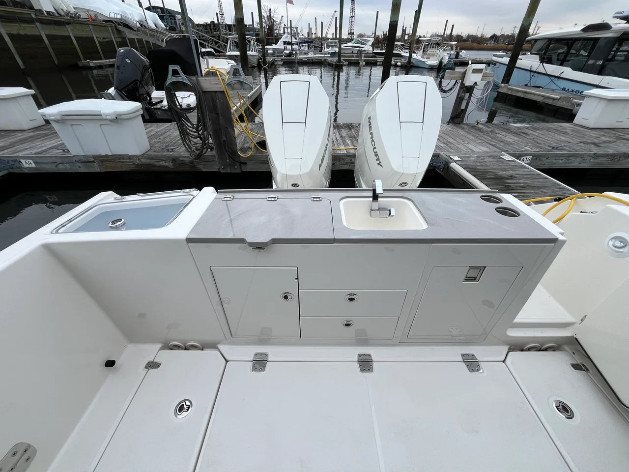 2026 Boston Whaler 330 Vantage 33.0 feet, Norwalk, Connecticut #20
