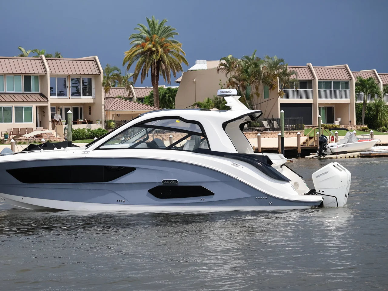 2026 Sea Ray Sundancer 370 Outboard 37.0 feet, Naples, Florida #6