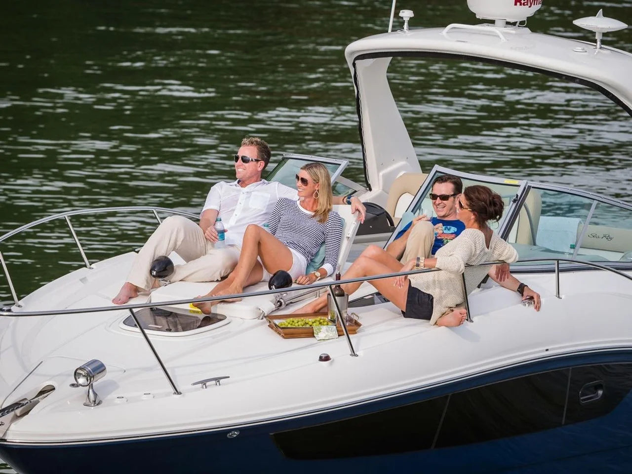 2016 Sea Ray 330 Sundancer 33.0 feet, Huntington, NY #9