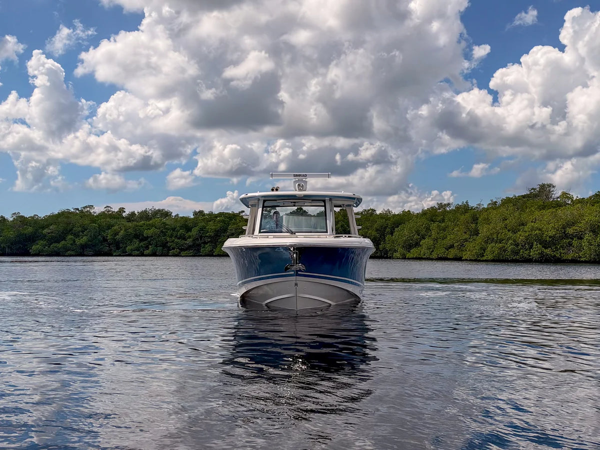 2027 Boston Whaler 350 Realm 35.0 feet, Fort Myers, FL #2