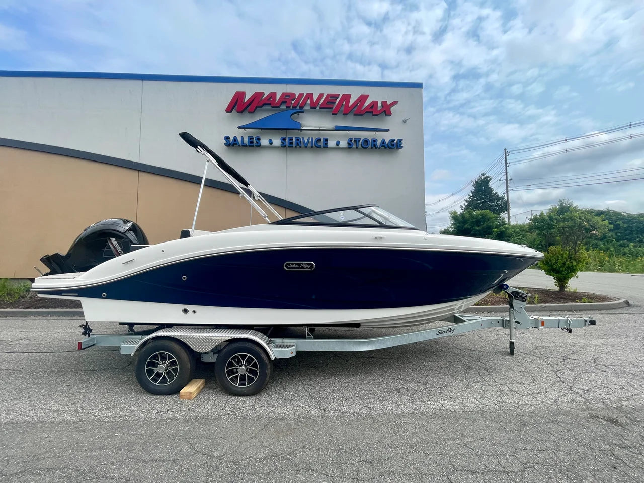 2026 Sea Ray SPX 210 Outboard 21.0 feet, Danvers, Massachusetts #1