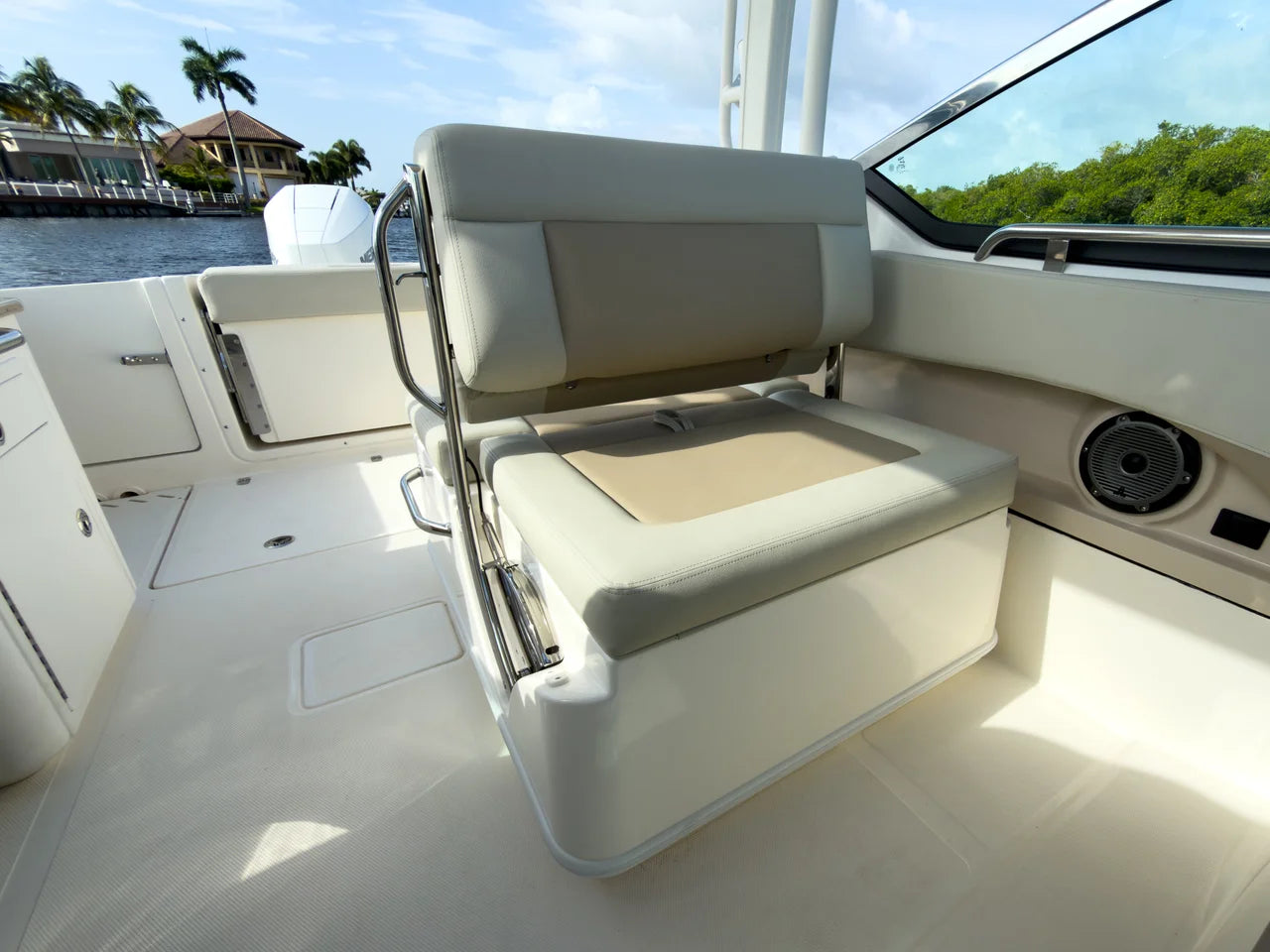 2026 Boston Whaler 240 Vantage 24.0 feet, Fort Myers, FL #13