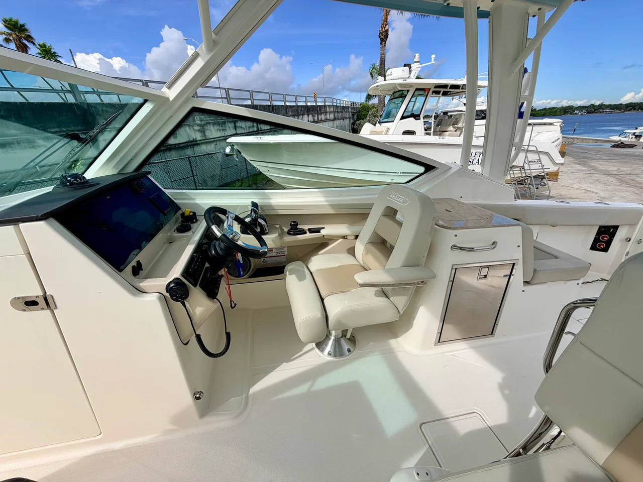2022 Boston Whaler 280 VANTAGE 28.0 feet, Jupiter, Florida #10