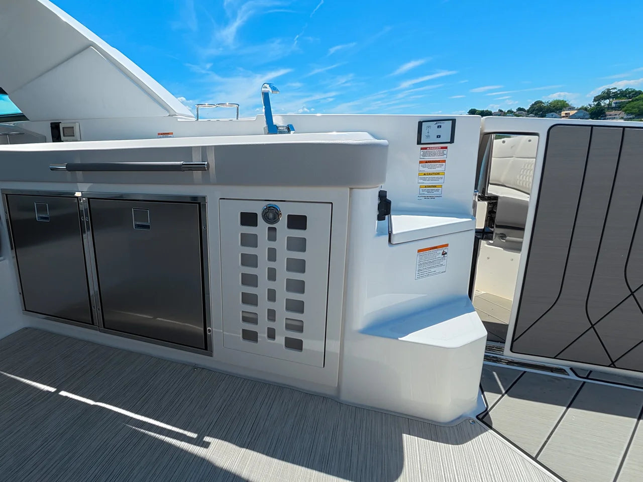 2026 Sea Ray SLX 400 Outboard 40.0 feet, New York, New York #32