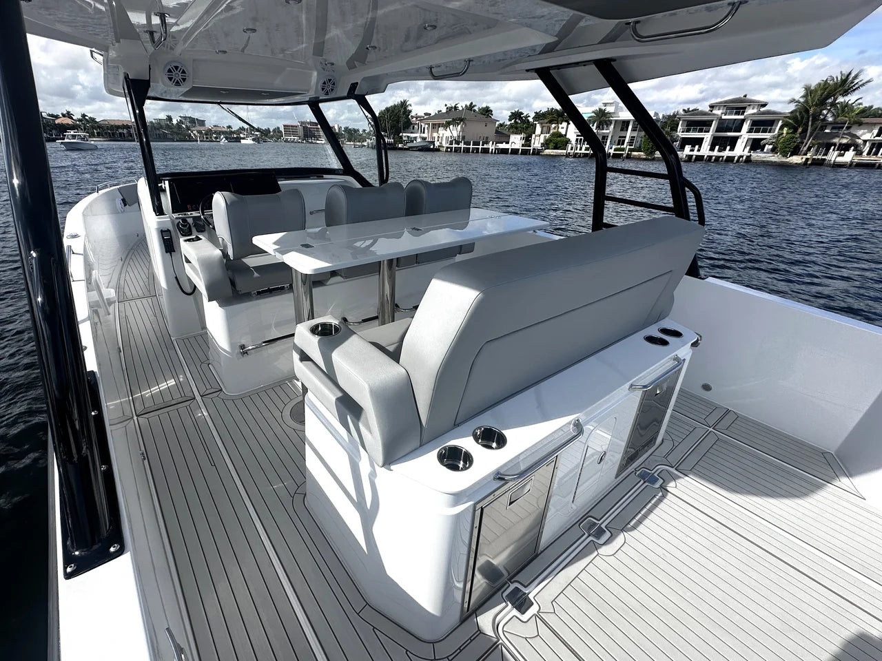 2026 Cruisers Yachts 38 VTR 38.0 feet, Pompano Beach, Florida #27
