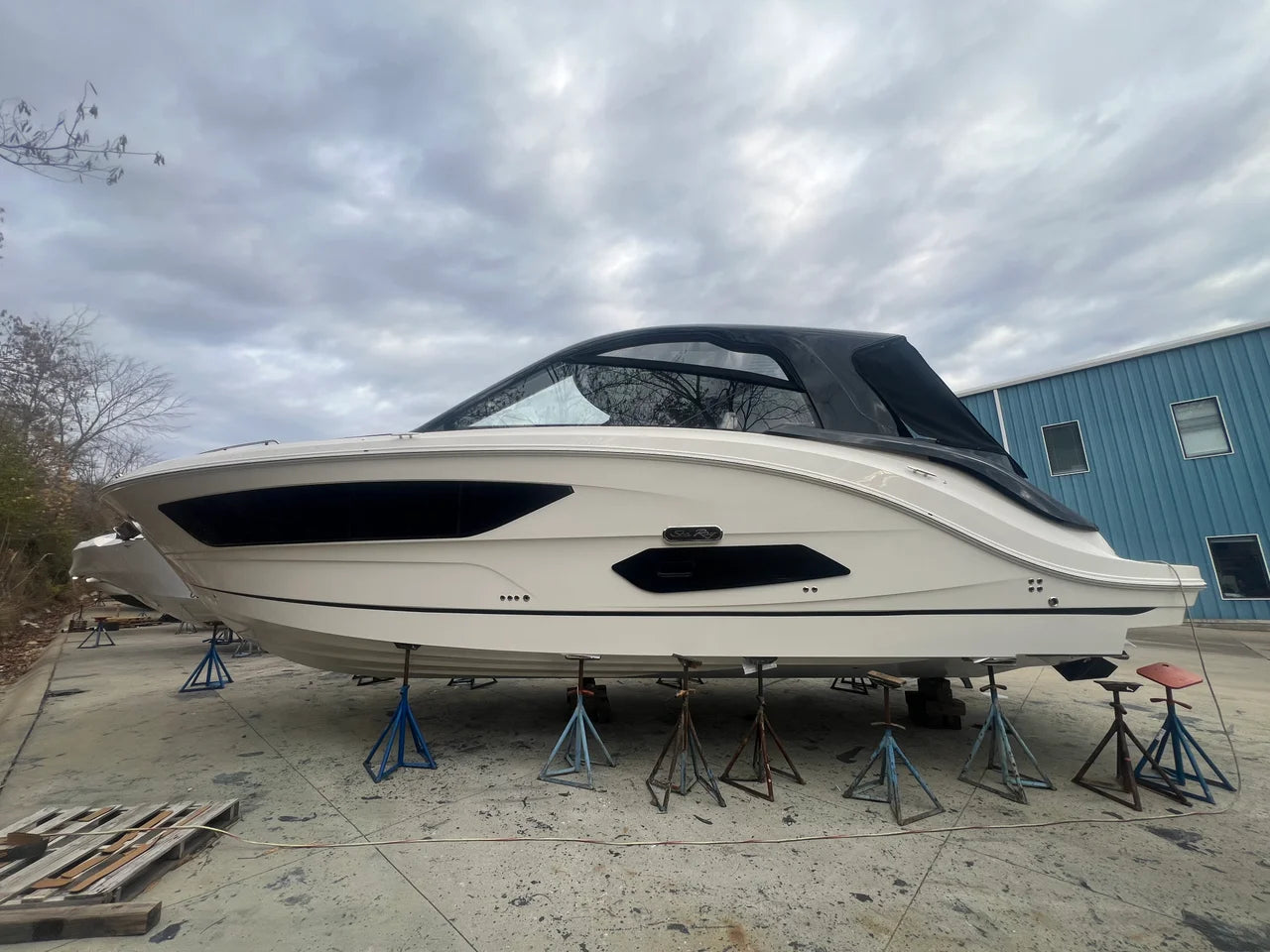 2026 Sea Ray Sundancer 370 37.0 feet, Lake Ozark, MO #1