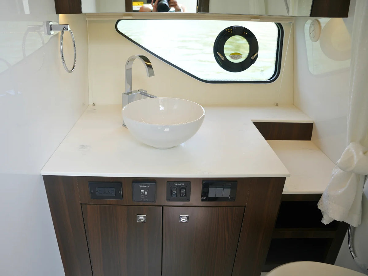 2026 Cruisers Yachts 38 GLS 38.0 feet, Lewisville, TX #65