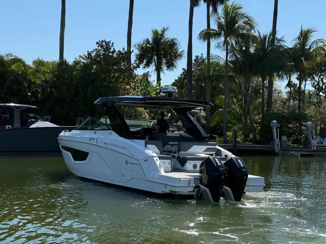 2022 Cruisers Yachts 34 GLS Outboard 34.0 feet, Miami, FL #5