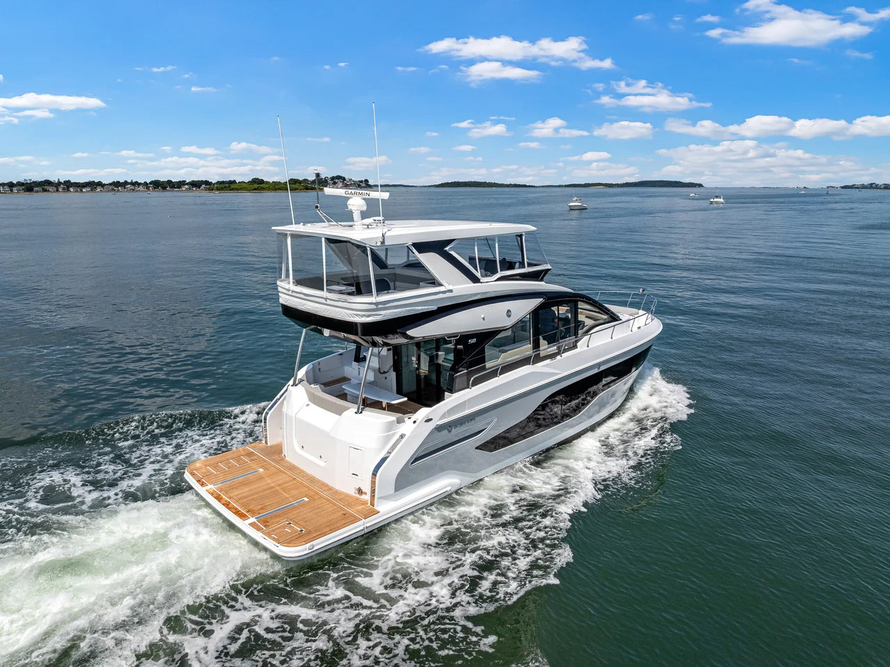 2027 Cruisers Yachts 50 FLY 50.0 feet, Quincy, MA #3
