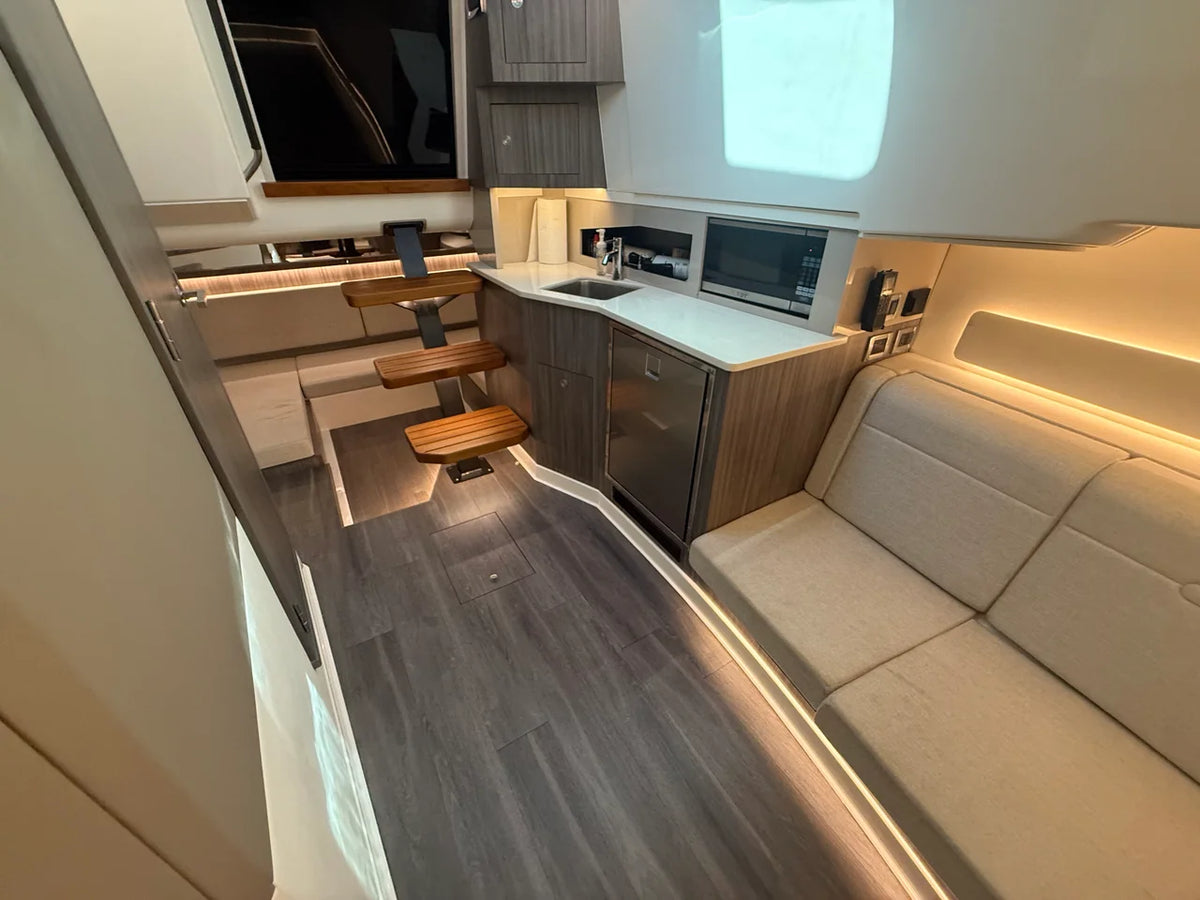 2022 Sea Ray 370 SUNDANCER OUTBOARD 37.0 feet, Cumming, GA #63