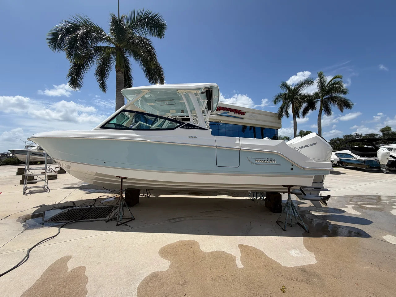 2027 Boston Whaler 280 Vantage 28.0 feet, Stuart, Florida #9