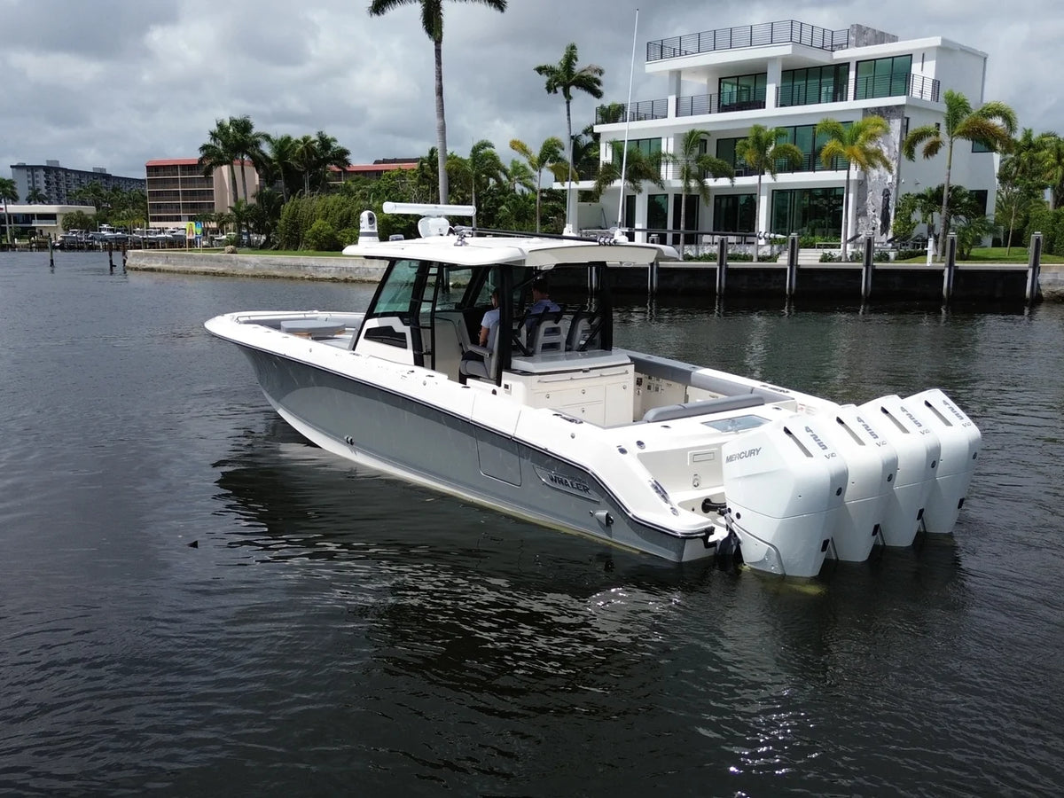 2027 Boston Whaler 380 Outrage 38.0 feet, Pompano Beach, Florida #7