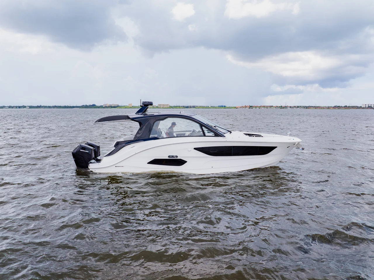 2026 Sea Ray Sundancer 370 Outboard 37.0 feet, Clearwater, Florida #96