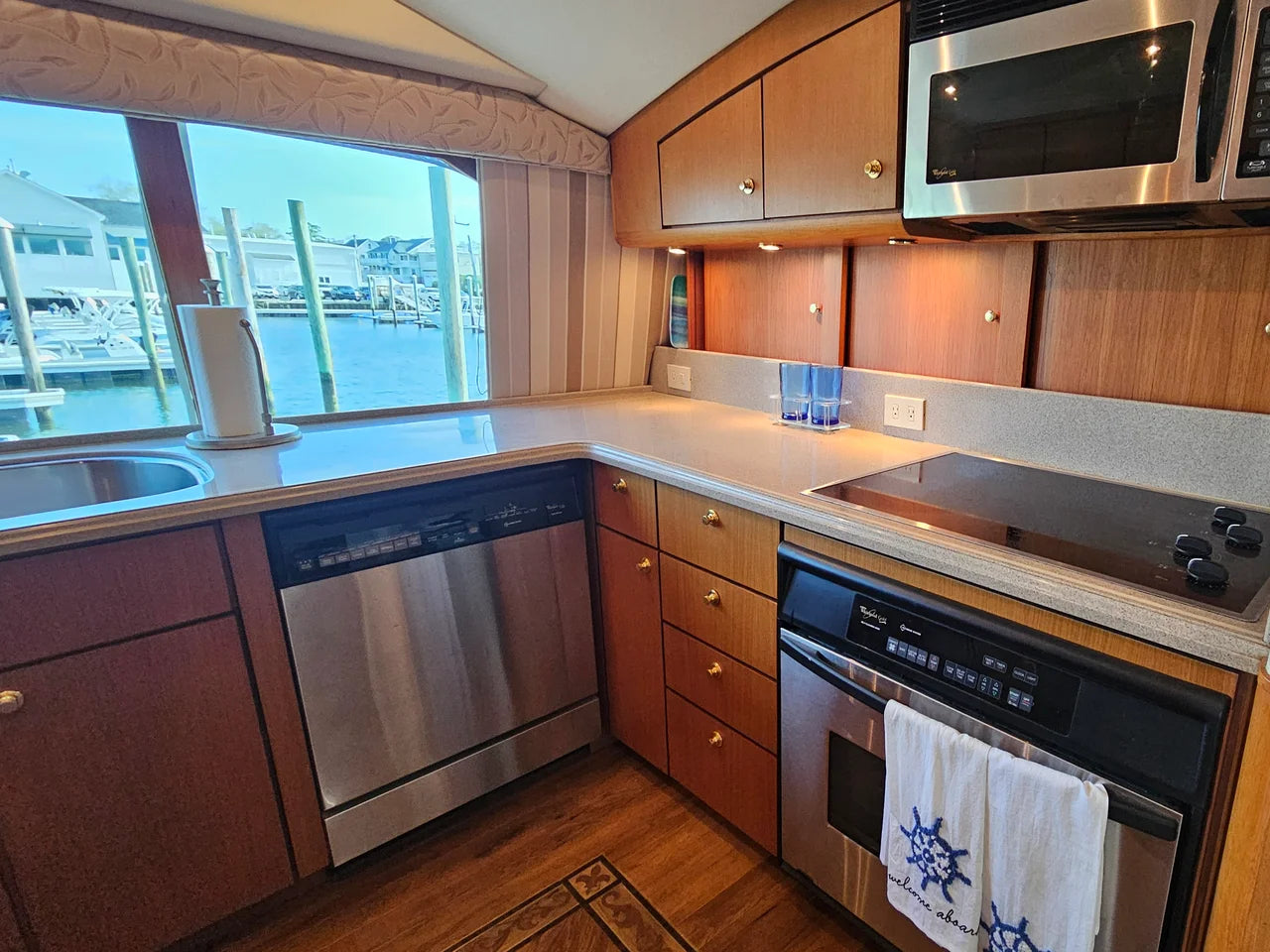 2000 Ocean Yachts 70 SUPER SPORT 70.0 feet, Monmouth Beach, NJ #34