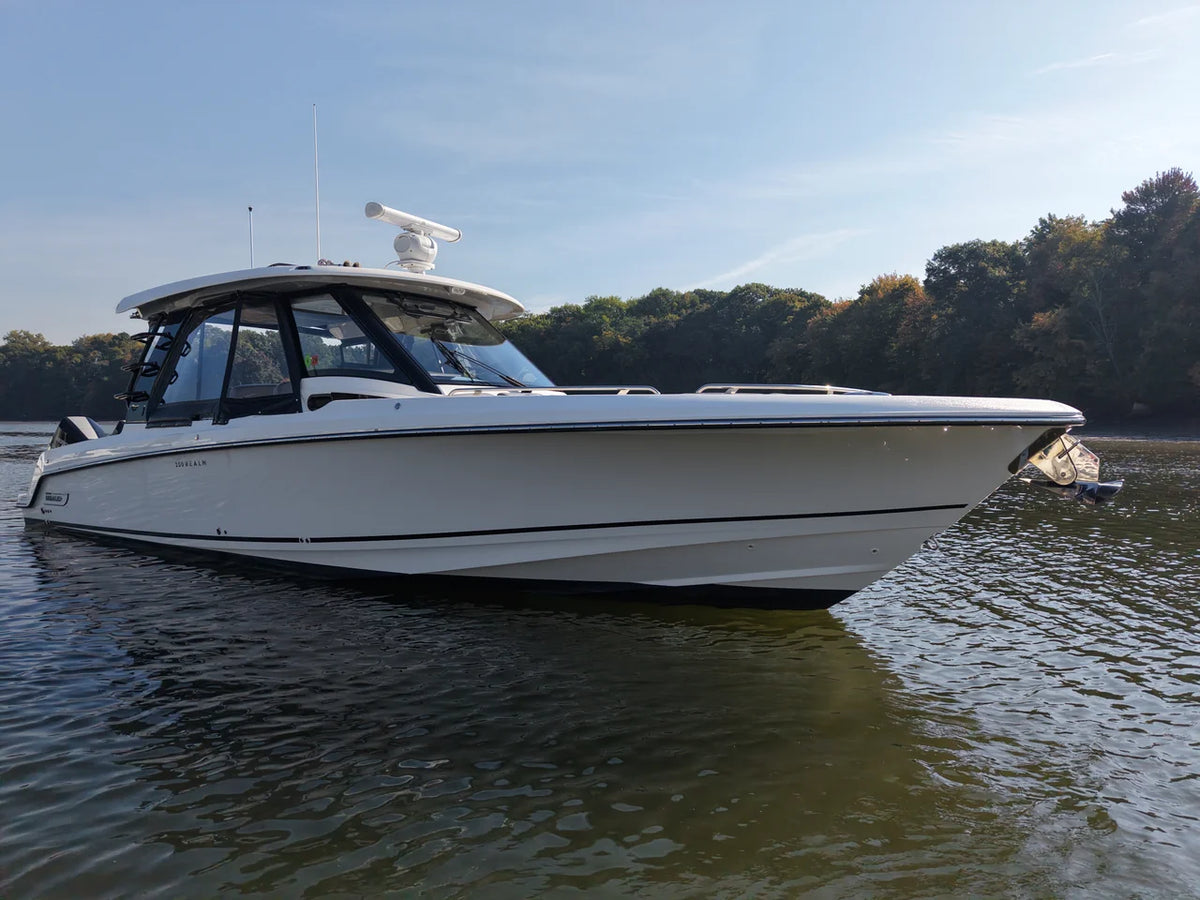 2025 Boston Whaler 350 REALM 35.0 feet, Greenwich, CT #4