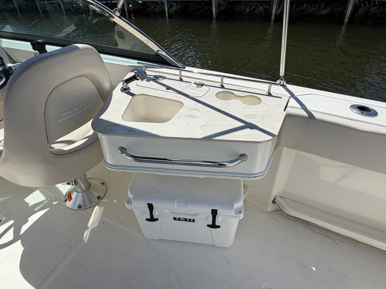 2017 Boston Whaler 230 VANTAGE 23.0 feet, Pensacola, Florida #19