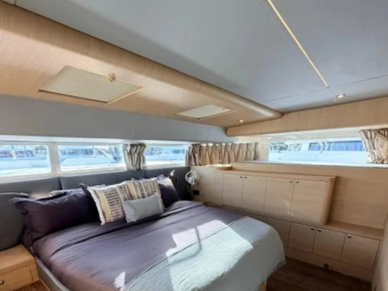 2022 Aquila 54 Yacht 54.0 feet, Clearwater, Florida #22