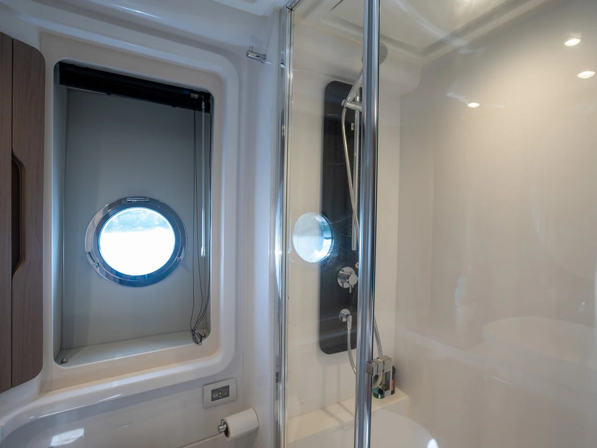 2025 Azimut FLY 50 52.0 feet, Miami, FL #26