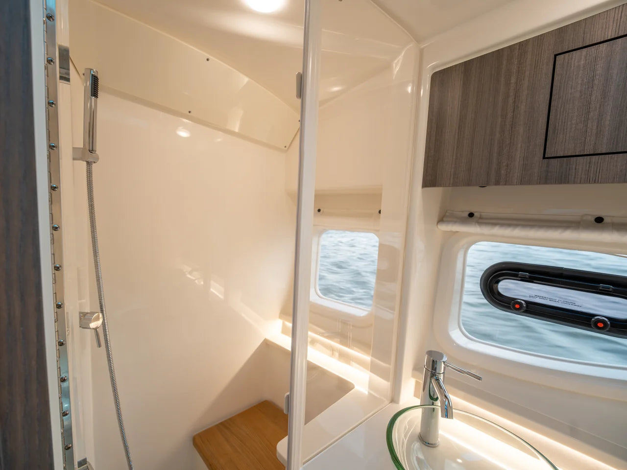 2026 Sea Ray Sundancer 370 Outboard 37.0 feet, Wrightsville Beach, North Carolina #37