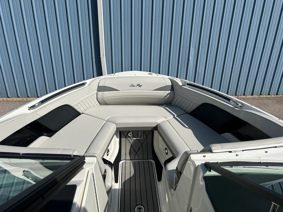 2026 Sea Ray 260 SXO 28.0 feet, Lake Ozark, MO #18
