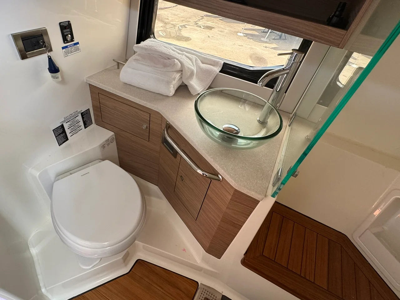2025 Boston Whaler 365 Conquest 36.0 feet, Naples, Florida #63