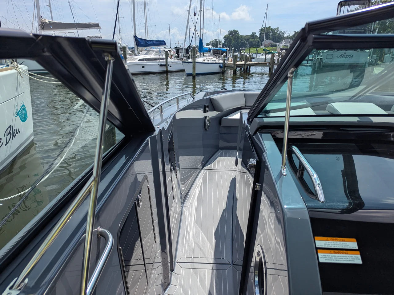 2024 Cruisers Yachts 38 GLS-OB 38.0 feet, Grasonville, MD #36