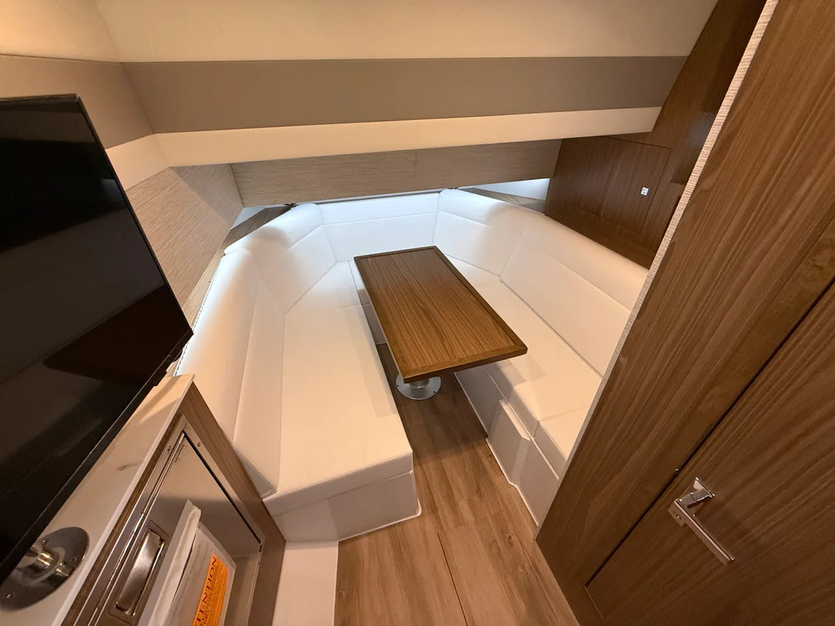 2027 Cruisers Yachts 42 GLS 42.0 feet, Lake Ozark, MO #46