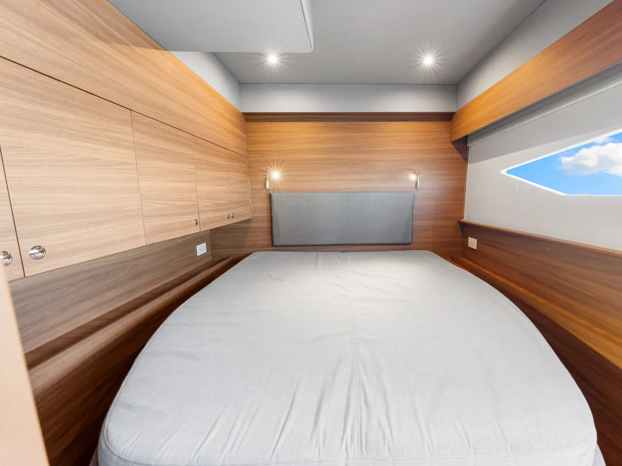 2022 Aquila 54 Yacht 54.0 feet, Clearwater, Florida #108