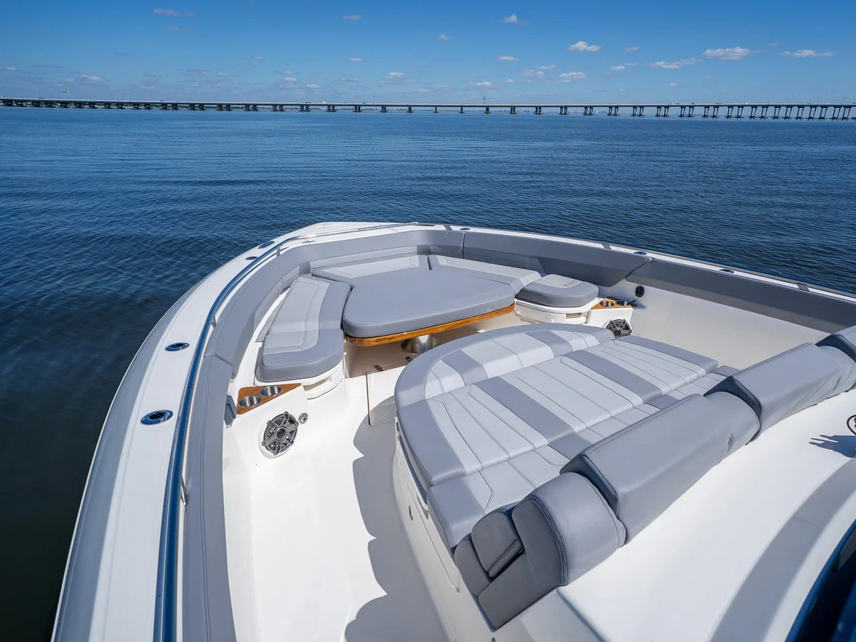2027 Boston Whaler 420 Outrage 42.0 feet, Clearwater, Florida #41