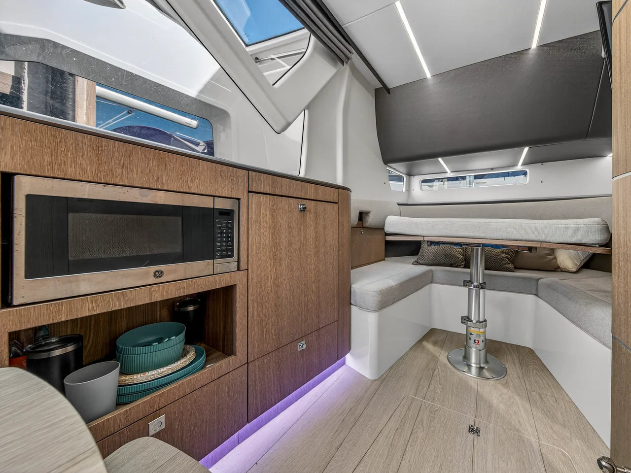 2024 Galeon 375 GTO 37.0 feet, Clearwater, Florida #61