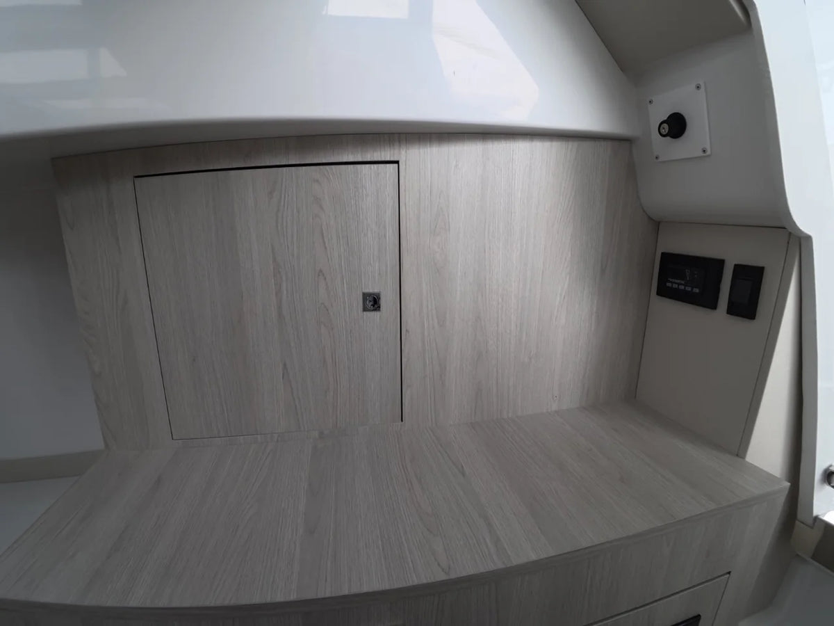 2026 Cruisers Yachts 38 VTR EC 38.0 feet, Somers Point, New Jersey #44