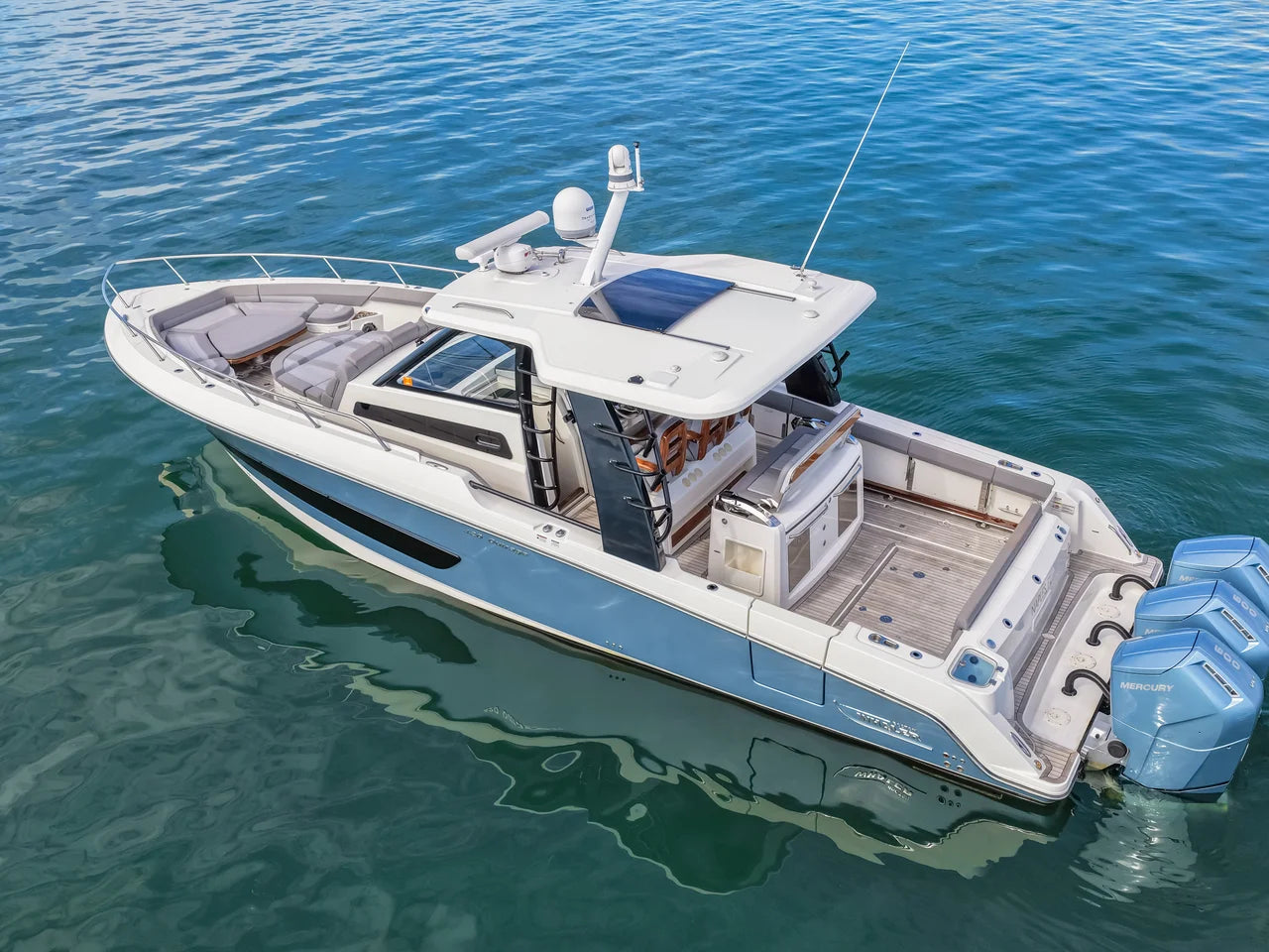 2023 Boston Whaler 420 OUTRAGE 42.0 feet, Fort Myers, FL #17