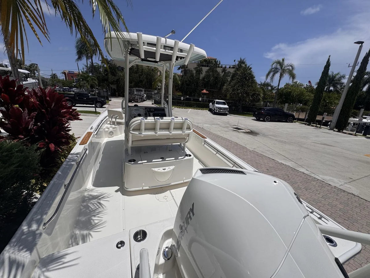 2027 Boston Whaler 210 Montauk 21.0 feet, Jupiter, Florida #7