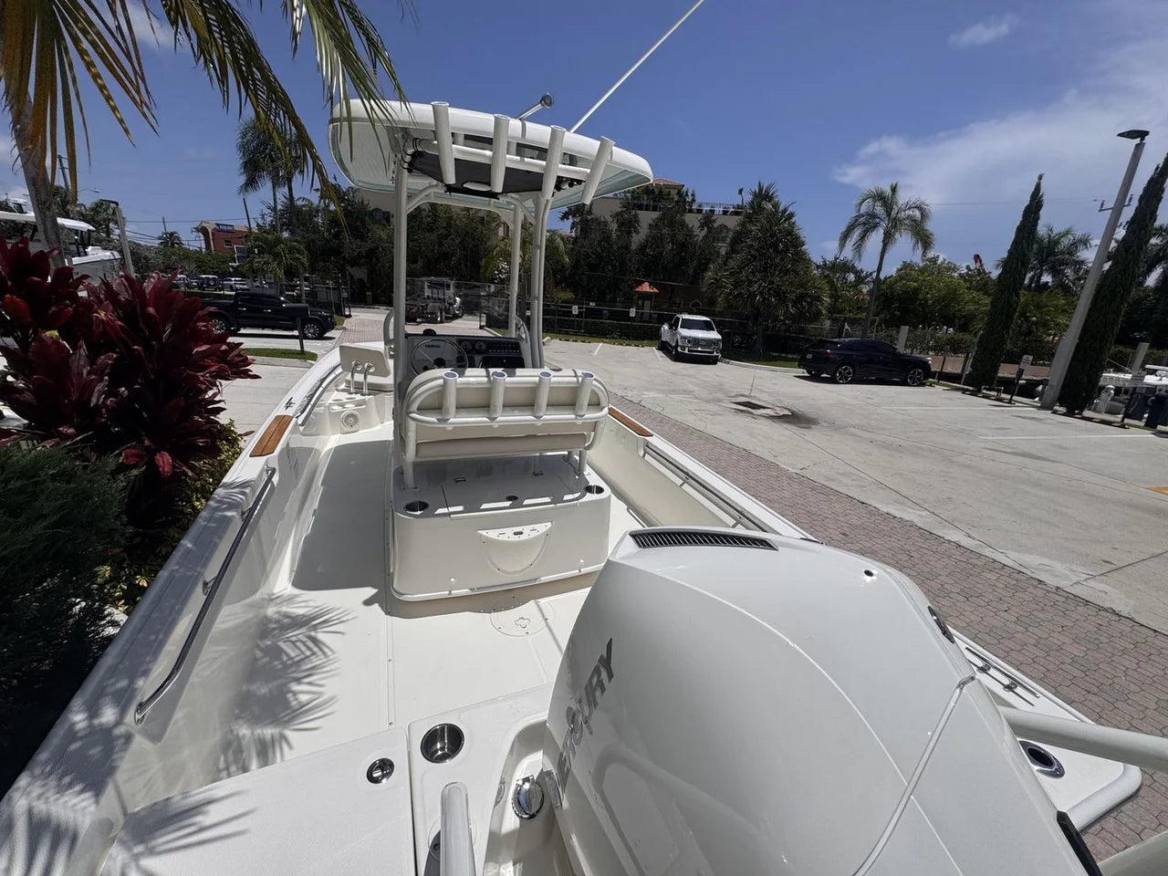2027 Boston Whaler 210 Montauk 21.0 feet, Pompano Beach, Florida #6