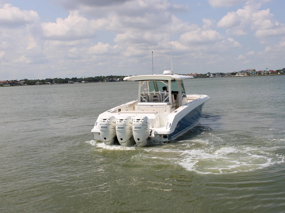 2018 Boston Whaler 380 OUTRAGE 38.0 feet, Seabrook, TX #11