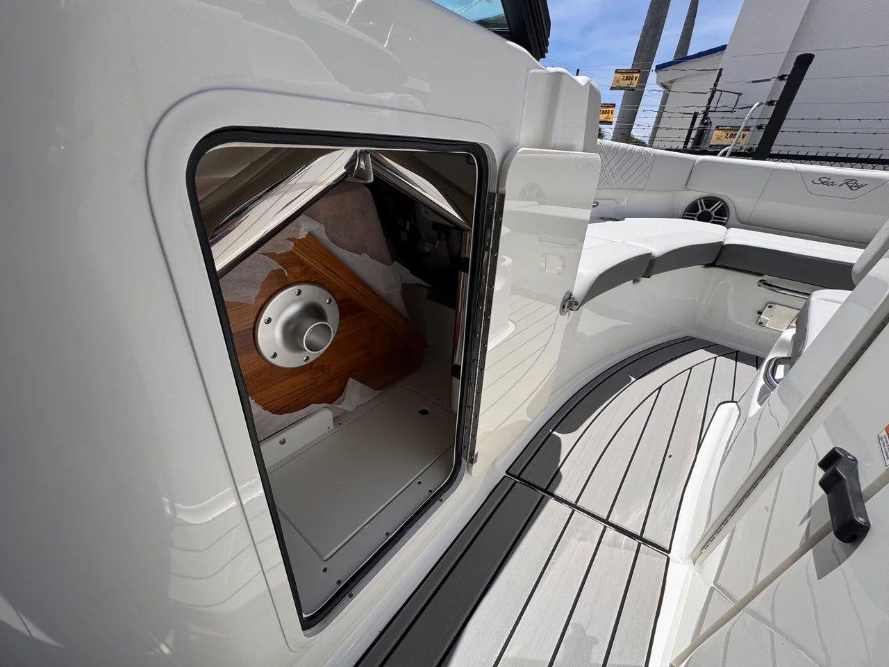 2026 Sea Ray SDX 230 Outboard 23.0 feet, Pompano Beach, Florida #18
