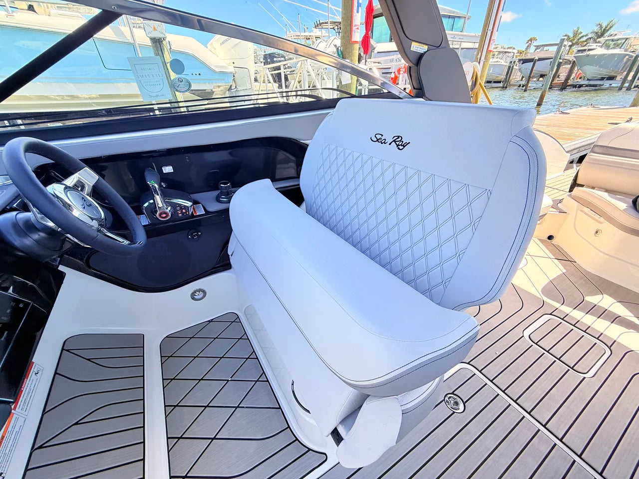2026 Sea Ray SLX 280 Outboard 28.0 feet, St. Petersburg, Florida #49